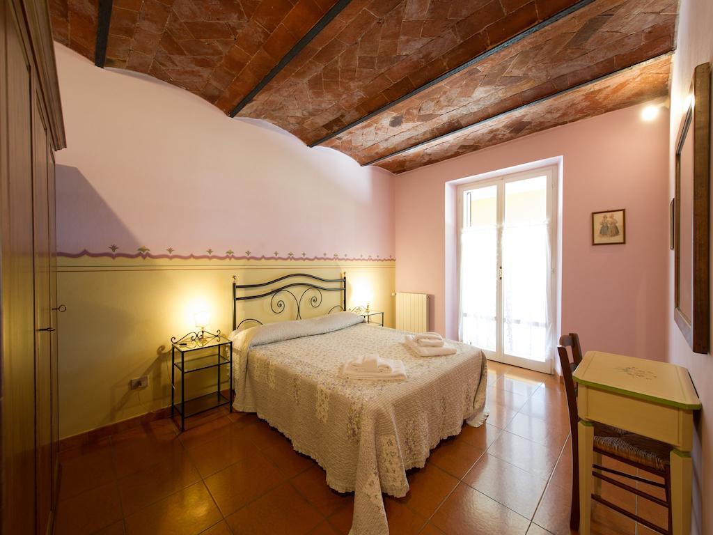 Gli Archi E La Quiete Guest House Cortona Phòng bức ảnh
